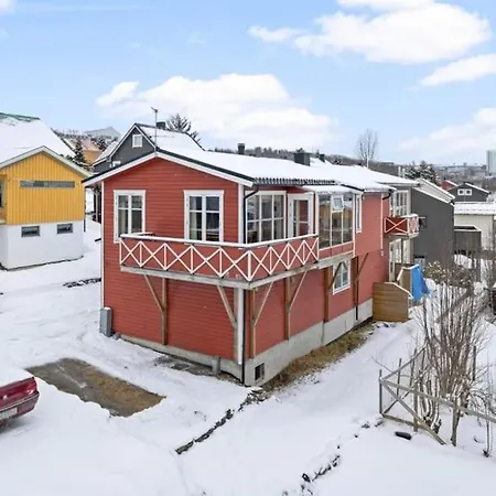 Apartment Koselig Sentral Med Gratis Parkering